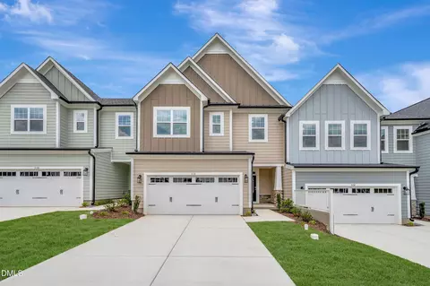 3138 Cathedral Comb Dr #252, Apex, NC 27502