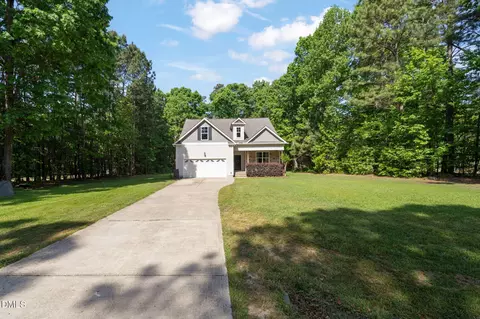 3709 Cassaro Ln, Zebulon, NC 27597