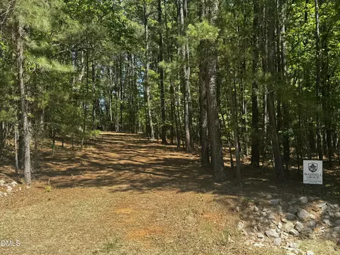 627 Bradley Rd, Fuquay Varina, NC 27526