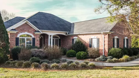 396 W Lake Trl, Mebane, NC 27302