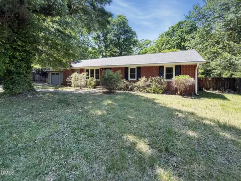 108 W Dogwood Dr, Mebane, NC 27302