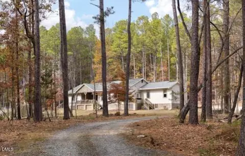 7815 Dodsons Xrds, Hillsborough, NC 27278