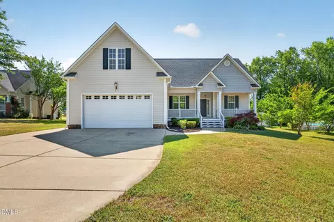 102 Ina Joe Pl, Willow Spring, NC 27592 photo 2