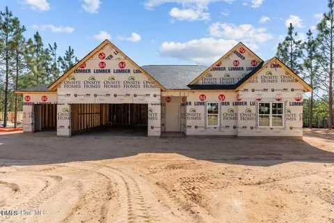 5016 Arcadia Way, West End, NC 27376