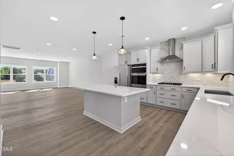 3011 White Rail Dr, Fuquay Varina, NC 27526