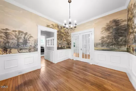Dining - 405 N Gregson St, Durham, NC 27701 photo 2 of 2