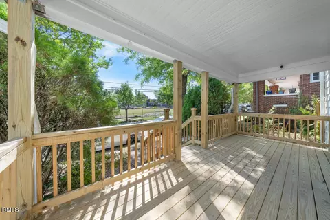 Exterior - 405 N Gregson St, Durham, NC 27701 photo 5 of 8