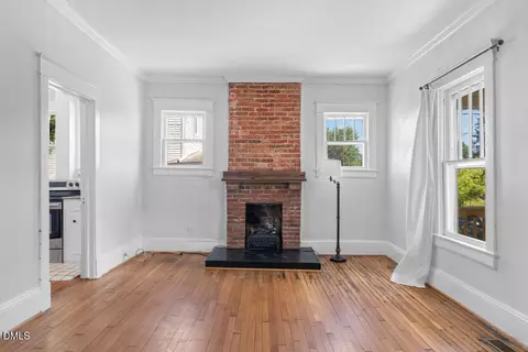 Living - 405 N Gregson St, Durham, NC 27701 photo 2 of 3