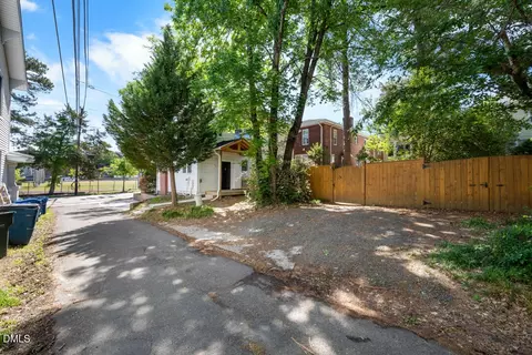 Exterior - 405 N Gregson St, Durham, NC 27701 photo 6 of 8