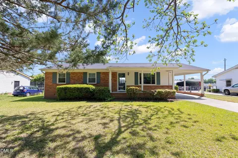 2103 Michael Ln, Smithfield, NC 27577