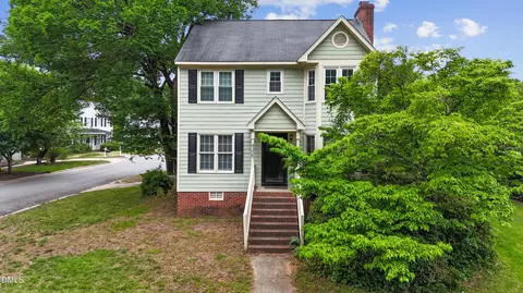 4305 Bartholomew Cir, Raleigh, NC 27604