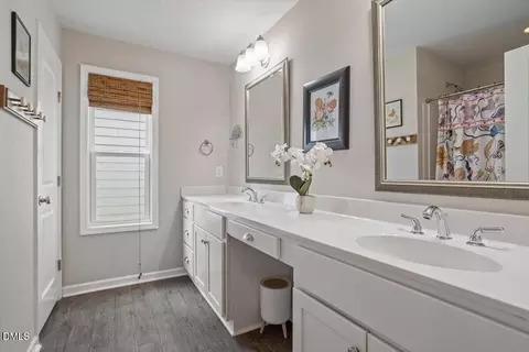 Bath - 1712 Main Divide Dr, Wake Forest, NC 27587 photo 1 of 2