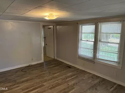 127 End Ave, Durham, NC 27703 photo 4