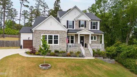 198 S Clearbrook Ct, Angier, NC 27501