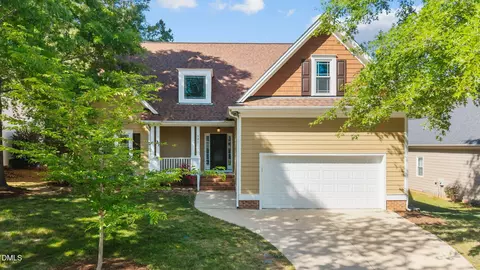 521 Moultonboro Ave, Wake Forest, NC 27587