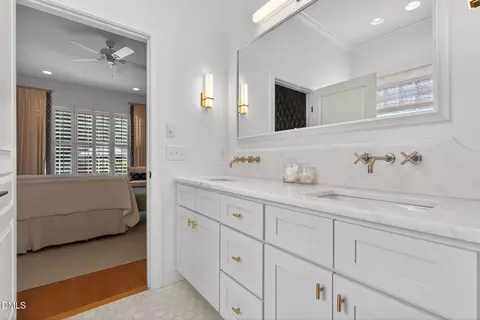 Bath - 1716 Dunn Maple, Wake Forest, NC 27587 photo 2 of 5
