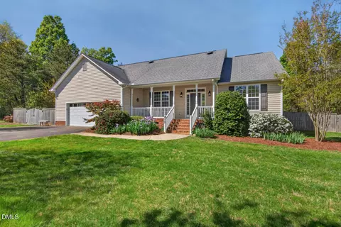 212 Climbing Aster Ct, Mebane, NC 27302