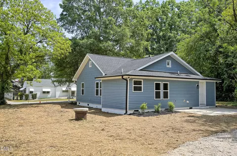 Exterior - 109 Johnson St, Garner, NC 27529 photo 7 of 10