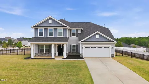 407 Glenkirk Pl, Garner, NC 27529
