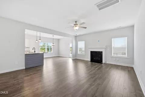 Living - 407 Glenkirk Pl, Garner, NC 27529 photo 2 of 2