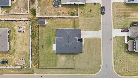 407 Glenkirk Pl, Garner, NC 27529 photo 31