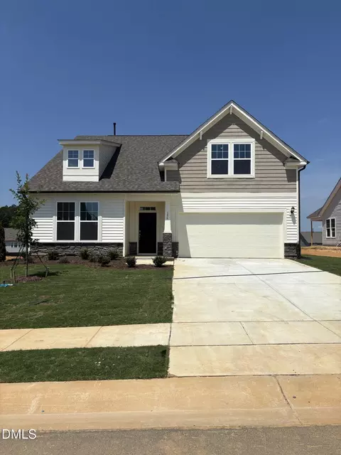 156 Appleseed Dr, Lillington, NC 27546