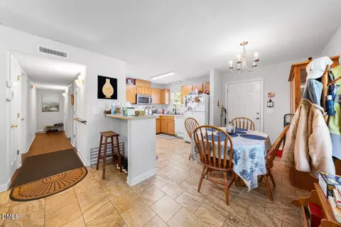 Dining - 1108 Ellerbee St, Durham, NC 27704 photo 1 of 3