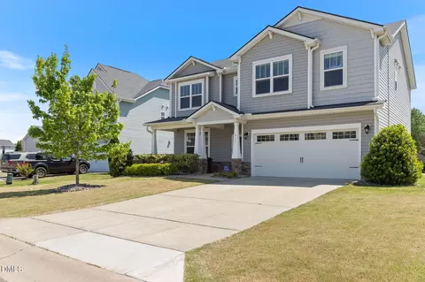 613 Golden Plum Ln, Zebulon, NC 27597