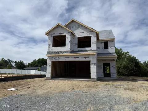 267 Crossvine St #( 27), Selma, NC 27576