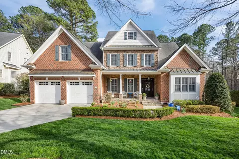 329 Oxfordshire Ln, Chapel Hill, NC 27517