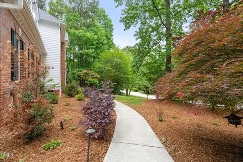 Exterior - 5809 Stone Spring Rd, Raleigh, NC 27613 photo 13 of 14