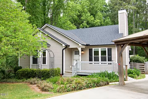 4001 Rockside Hills Dr, Raleigh, NC 27603