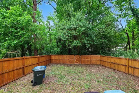 704 Brye St, Durham, NC 27703 photo 9