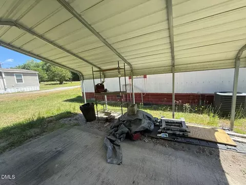 4036 S Us 117 Alt Hwy, Dudley, NC 28333