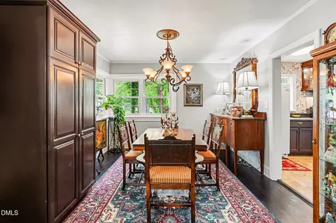 Dining - 203 E Davis St, Smithfield, NC 27577 photo 1 of 4