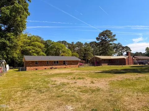 Exterior - 112 Tulane St, Dudley, NC 28333 photo 4 of 4