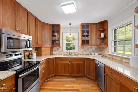 Kitchen - 2802 Devon Rd, Durham, NC 27707 photo 5 of 7