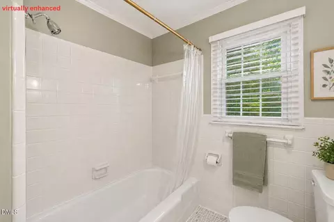 Bath - 2802 Devon Rd, Durham, NC 27707 photo 5 of 5