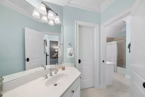 Bath - 2104 Rolling Rock Rd, Wake Forest, NC 27587 photo 7 of 10