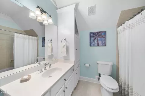 Bath - 2104 Rolling Rock Rd, Wake Forest, NC 27587 photo 6 of 10