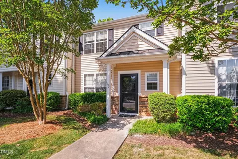 1132 Vermillion Dr, Durham, NC 27713