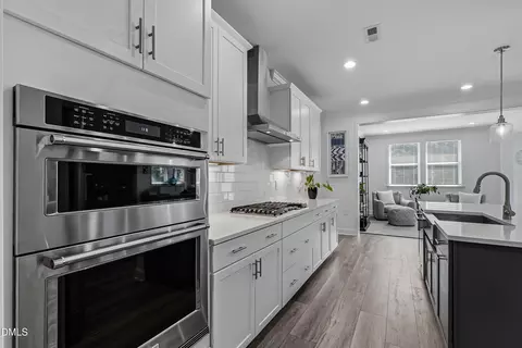 Kitchen - 1004 Manchaca Loop, Apex, NC 27539 photo 4 of 4