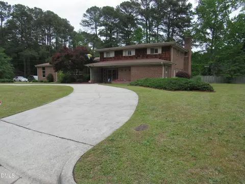 Exterior - 12 Cedar Dr, Smithfield, NC 27577 photo 2 of 14