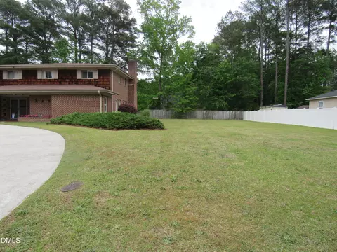 Exterior - 12 Cedar Dr, Smithfield, NC 27577 photo 3 of 14