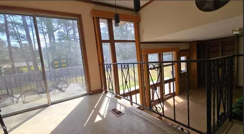 Entry Way - 12 Cedar Dr, Smithfield, NC 27577 photo 3 of 4