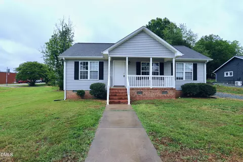 1324 Whitsett St, Burlington, NC 27215
