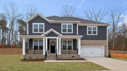 138 Greenwillow Dr, Fuquay Varina, NC 27526