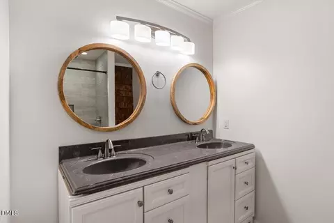 Bath - 5705 Spring Rd, Raleigh, NC 27603 photo 2 of 4