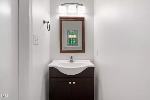Bath - 5705 Spring Rd, Raleigh, NC 27603 photo 4 of 4