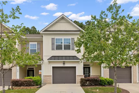 916 Saratoga Dr, Durham, NC 27704